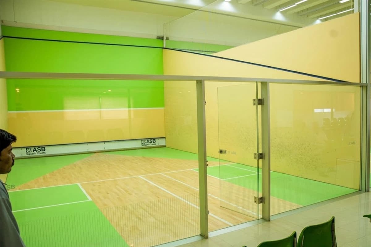 Squash court glass back wall